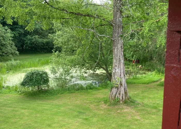 Skovhuset Sovaerelset Bed & Breakfast *